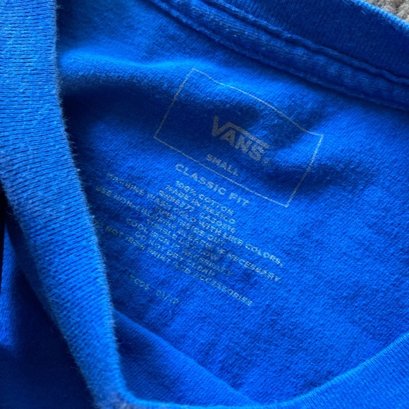 Vans men’s small skateboarding t-shirt gently used - Picture 3 of 3